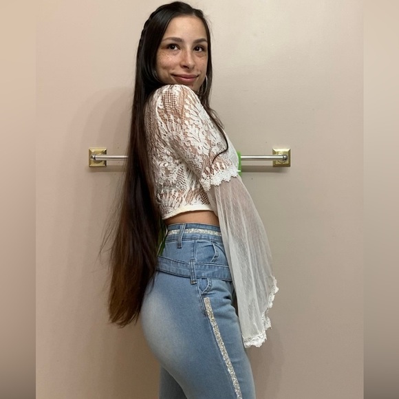 🍀Meet your Posher, Jade 🐞 - Picture 6 of 6